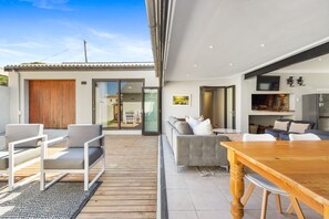 บ้านพัก (5 Bedrooms) | ภายใน