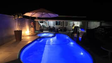 Piscina externa