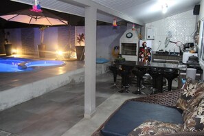 BBQ/picnic area - Pousada Captain Morgan (Pontal do Parana)