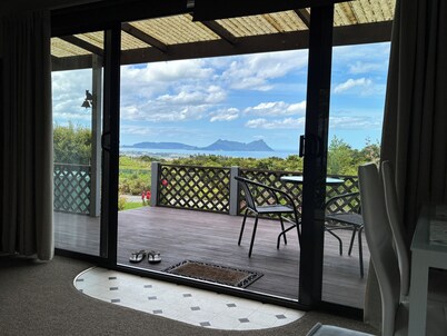 Ruakaka Retreat, heavenly views.