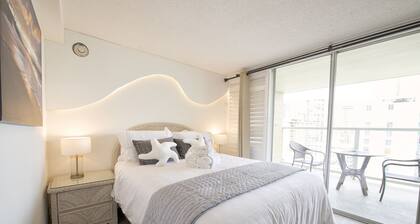 Honolulu Central Waikiki luxury High With Views & Beach