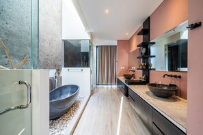Villa, Garden View | Bathroom