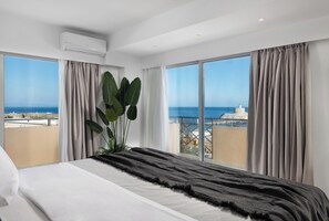 4 bedrooms, in-room safe, iron/ironing board, free WiFi