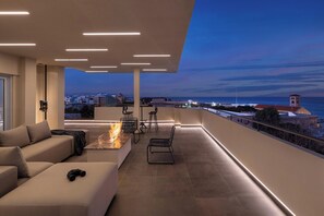 Terrace/patio - Hamilton Elite Penthouse in Rhodes Town (C6XF+VFX Rhodes, Greece)