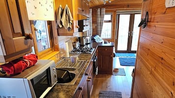 Fridge, microwave, oven, toaster