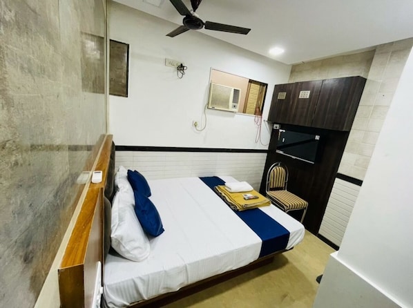 Deluxe Double Room, City View | Wi-fi percuma