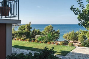 Property grounds - Anthoula's House -Standard Sea View Apartment (Lassi)