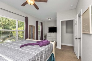 3 dormitoris, planxa i posts de planxar, un bressol de viatge i wifi 