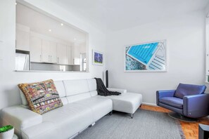 TV, DVD player, offices