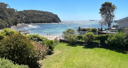 Waterfront Home, WiFi & Café | Grand Spindrift