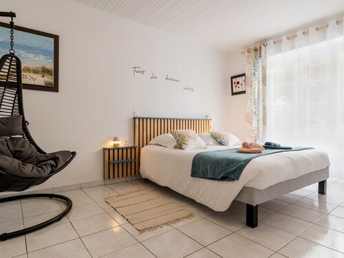 Gîte Indépendant au Calme avec Jardin et Wifi, à 12 km des Plages