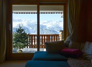 Interior - Beautiful 4-room apartment in Méribel, 8 people, near slopes, parking, Wifi (Méribel)