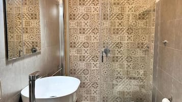 Classic-Doppelzimmer | Schreibtisch, schallisolierte Zimmer, kostenloses WLAN, Bettwäsche