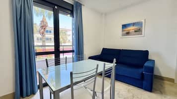 Smart TV 43-inci dengan saluran TV kabel