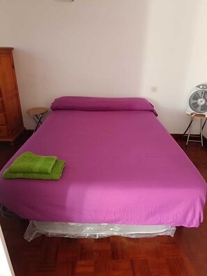 1 Schlafzimmer, Bügeleisen/Bügelbrett, WLAN, Bettwäsche