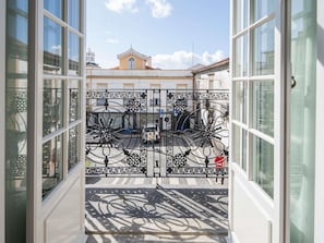 Sviitti, 1 parisänky | Minibaari, pimennysverhot, äänieristys, ilmainen Wi-Fi