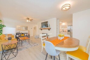 House | 4 bedrooms - The Beehive New 4 Bedroom Listing Next to CNU (Newport News)