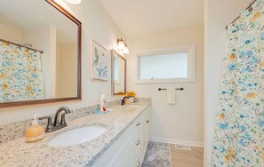 Maison, fumeurs | 4 chambres