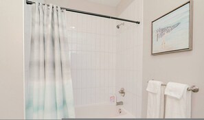 House, Smoking | Bathroom