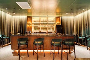 Bar (on property) - FREE Parking | Downtown Studio W City Views (Miami)