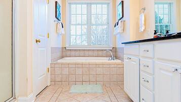 Appartement | Badkamer