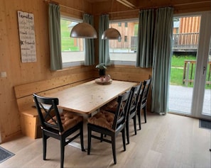 Chalet | Dining - Pleasant Chalet With Sauna (Sankt Georgen am Kreischberg)