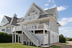 Exterior - Aqua Vista #174 - Private Hot Tub, Community Pool, Dog Friendly! (North Topsail Beach)