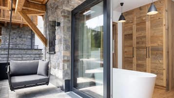 House | Balcony