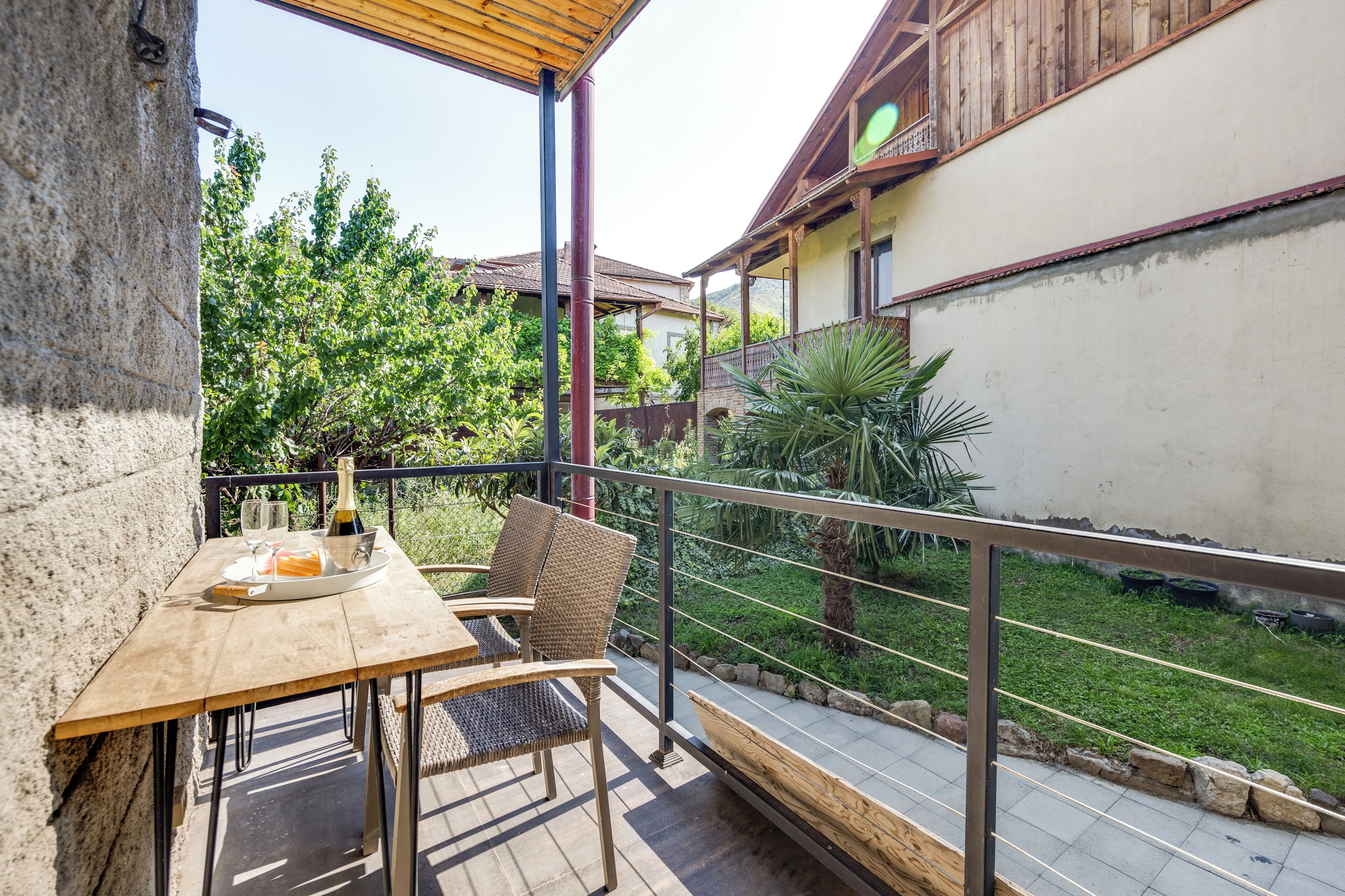 Kahden hengen comfort-huone, vuoristonäköala | Terassi/patio