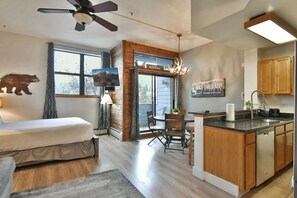 Wi-fi (inkludert) og sengetøy