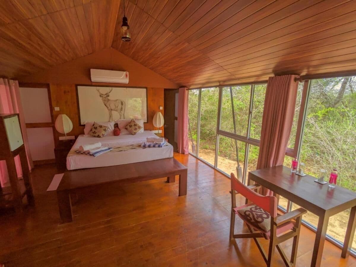 Deluxe Double Room, Garden View | Desk, laptop workspace, free WiFi