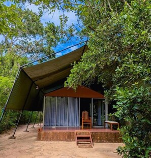 Children's play area - outdoor - Lowin Yala (Thissamaharama)