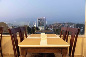 Terrace/patio - Shuvatara Suites & Spa Thamel (Kathmandu)