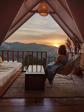 Room - Alas Glamping (Sierra)