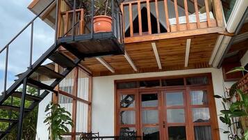 Panoramic Duplex, 1 Bedroom, Balcony, Mountain View | Terrace/patio