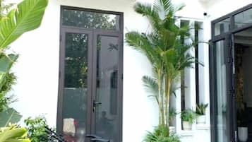 Mặt tiền nơi lưu trú