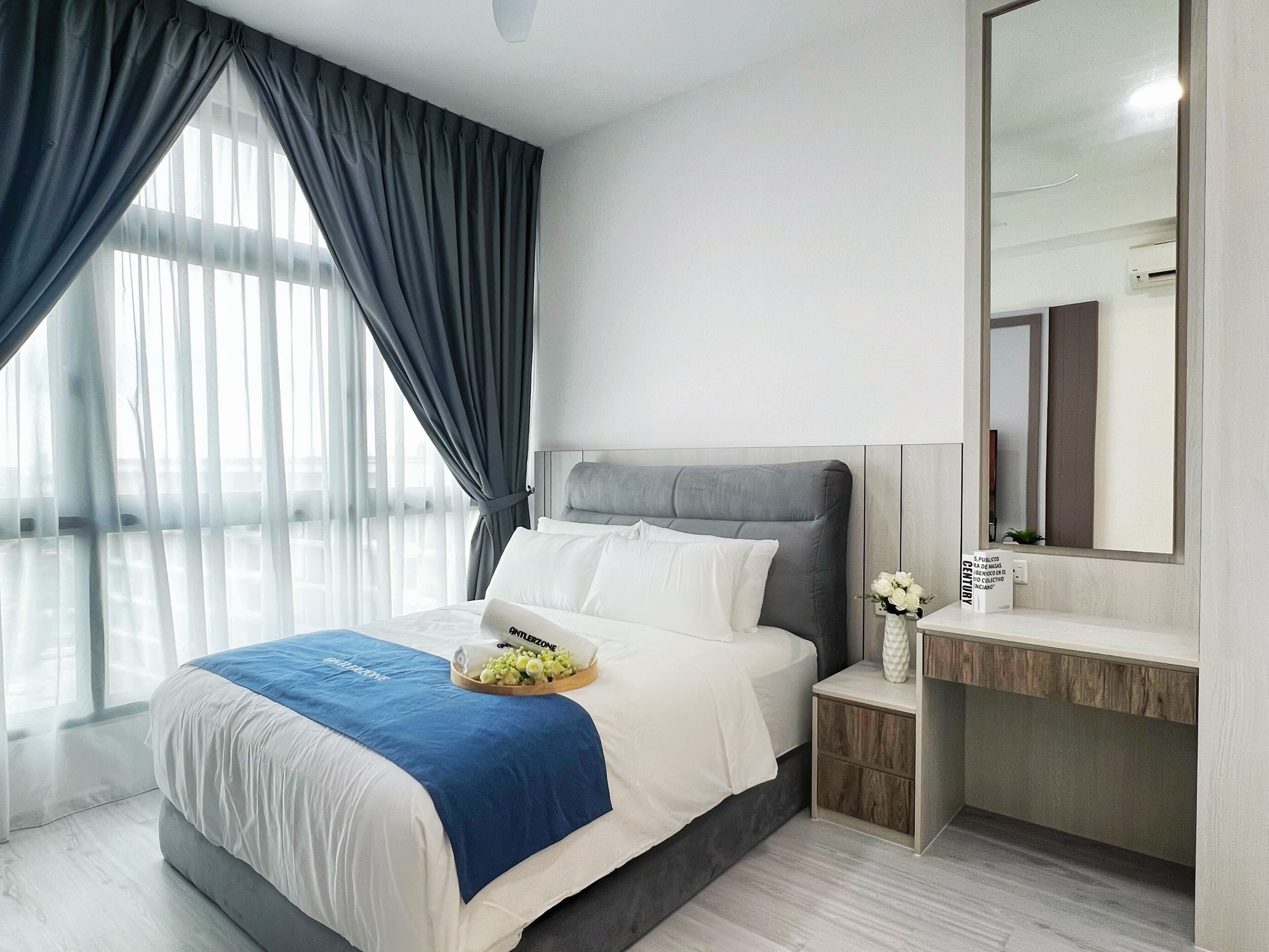 Premium Apartment, 3 Bedrooms | Desk, laptop workspace, iron/ironing board, free WiFi