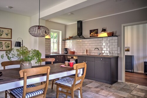 FONTANEHOF - Ferienwohnung 3: barrierefreie Erdgeschosswohnung im Hofgebäude 