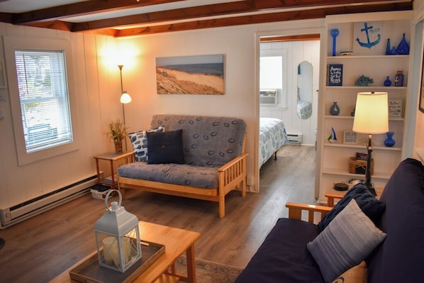 3 bedrooms, iron/ironing board, free WiFi