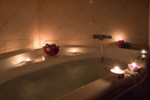 Shower, jetted bath, hair dryer, bidet