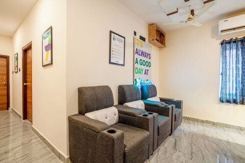 Treebo The Living Tree Karimnagar