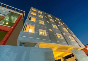 Exterior - Treebo The Living Tree Khairatabad (Hyderabad)