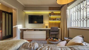 Smart TV - Cape Town Central Studio - Digital Nomad Friendly (Cape Town)
