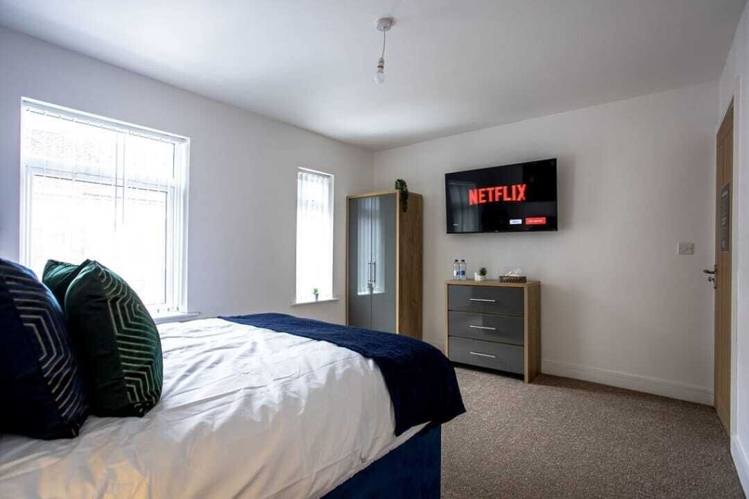 4 Schlafzimmer, Bügeleisen/Bügelbrett, WLAN, Bettwäsche