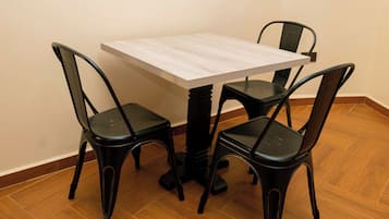 Economy Apartment, Hill View | In-room dining