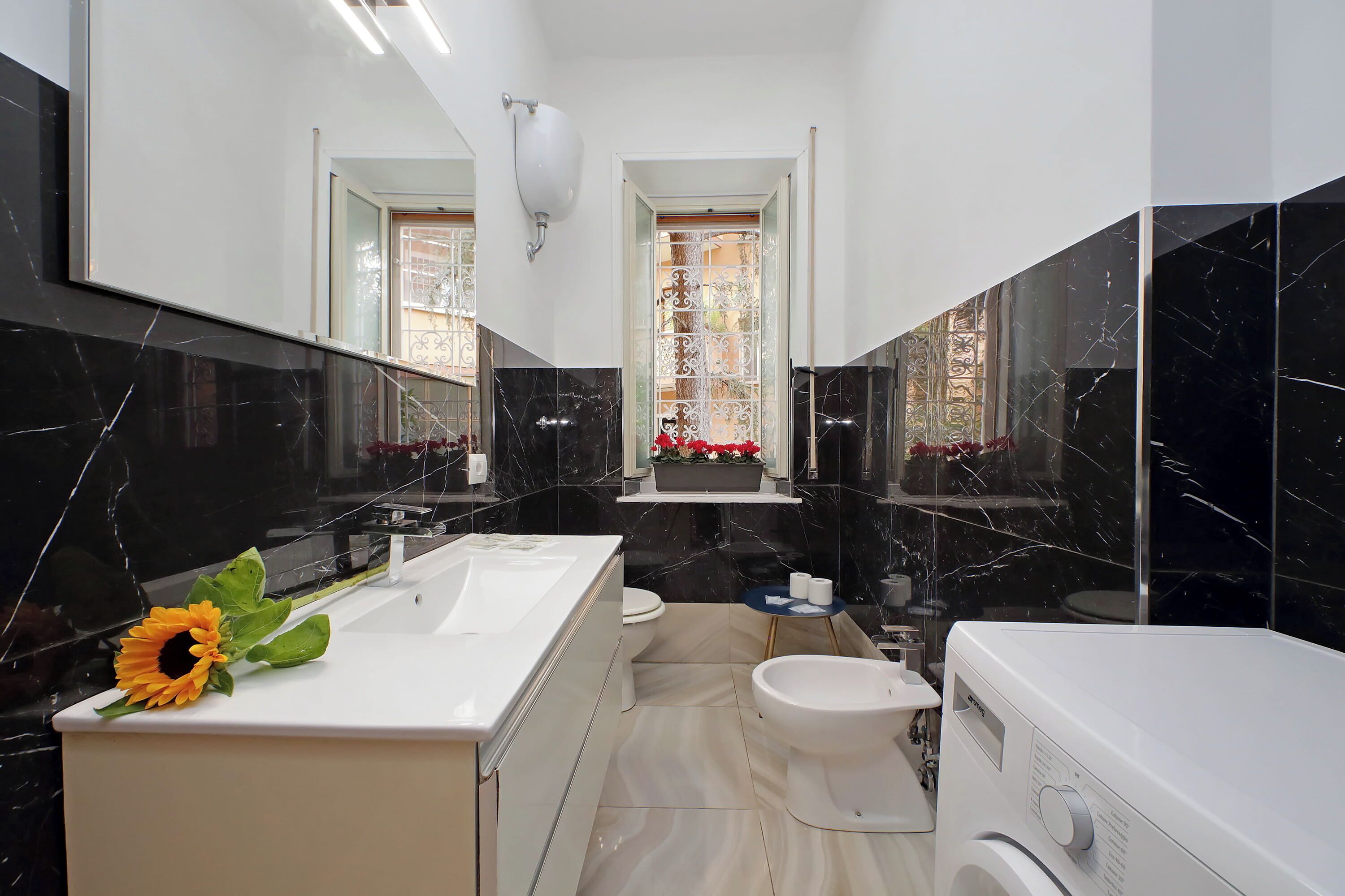 Apartamento Confort, vistas al jardín | Baño