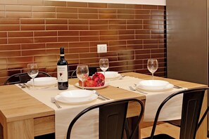Comfort Apartment, Garden View | Private kitchen - TM Apartment (Rome)