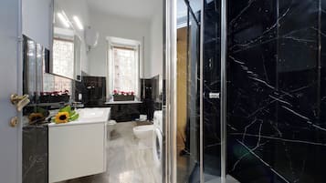 Apartamento Confort, vistas al jardín | Baño