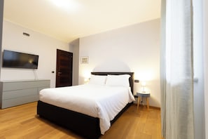 Condo superluxo | 3 quartos, escrivaninha, espaço de trabalho para notebook
