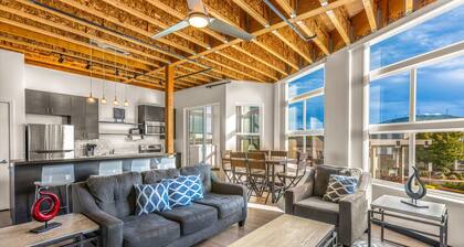 Admiral Condo 201 in Bremerton